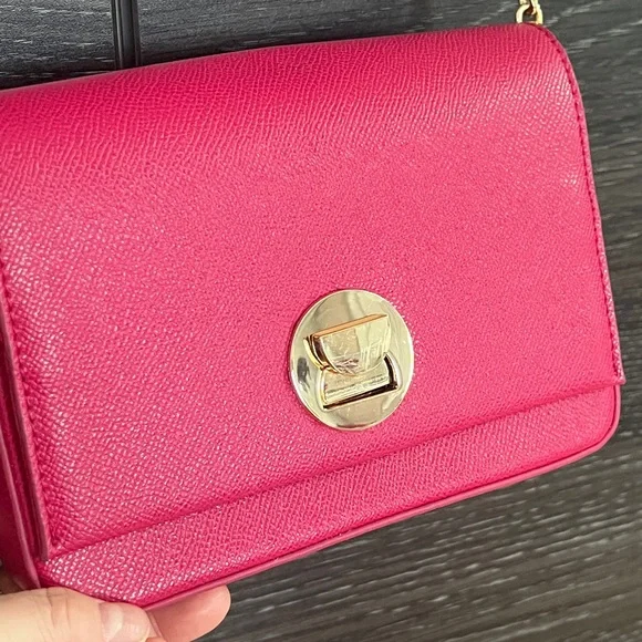 Fuchsia pebbled Bag - Picture 3 of 9